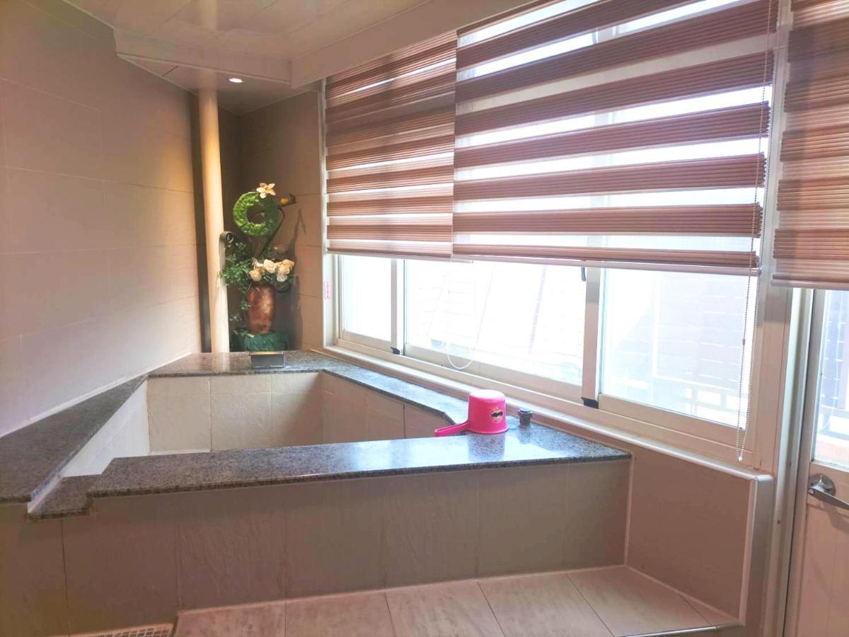 Jinshan Sakura Bay Hot Spring Hotel Ngoại thất bức ảnh