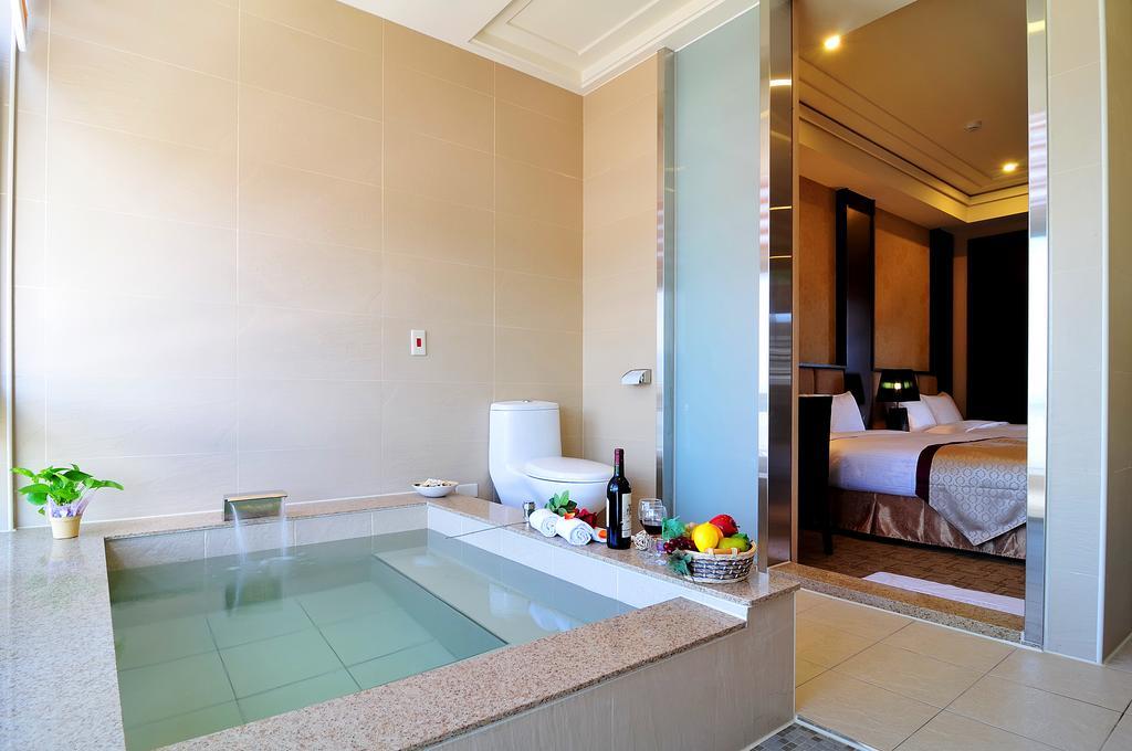 Jinshan Sakura Bay Hot Spring Hotel Ngoại thất bức ảnh