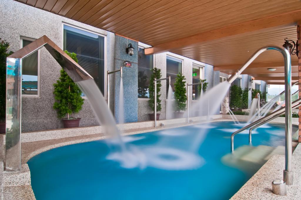 Jinshan Sakura Bay Hot Spring Hotel Ngoại thất bức ảnh